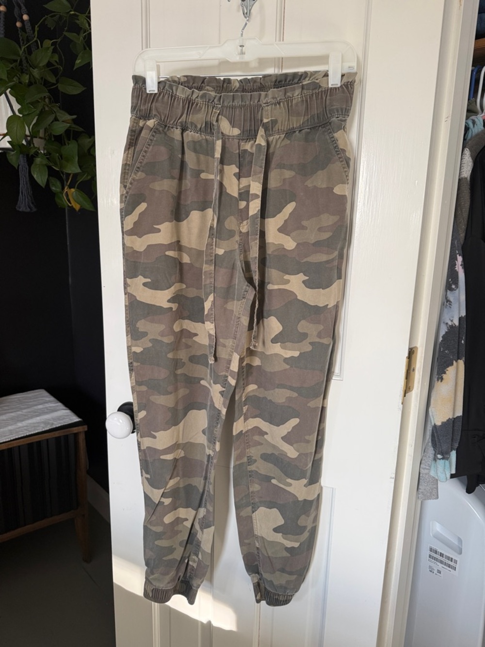 Camo High-Rise Jogger